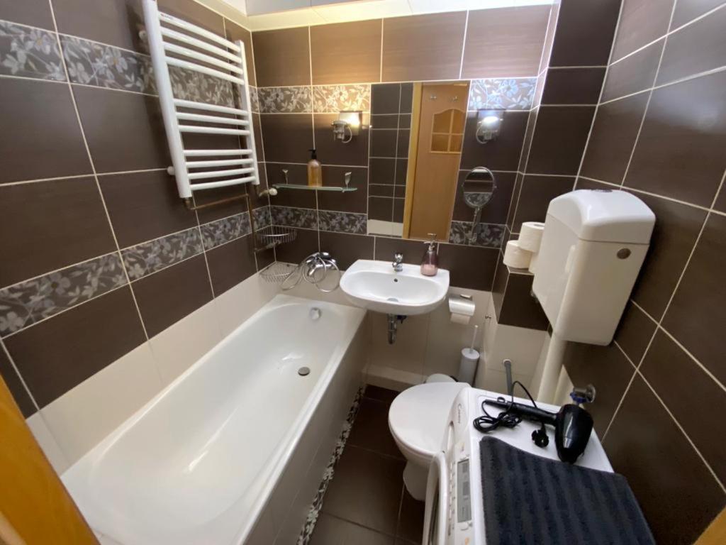 Apartmán Klimatyczny Dla Dwojga W Sercu Starowki Vratislav